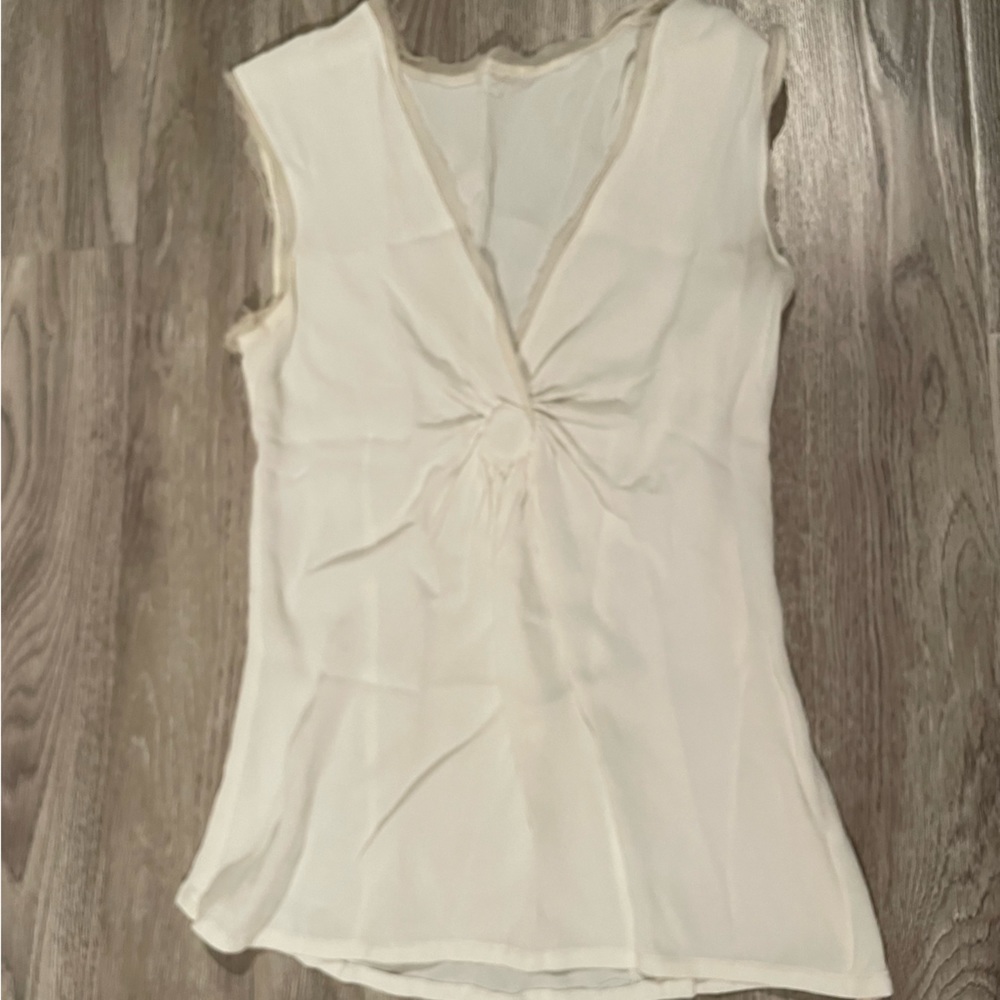 Femme Carrier cream blouse with side zipper
